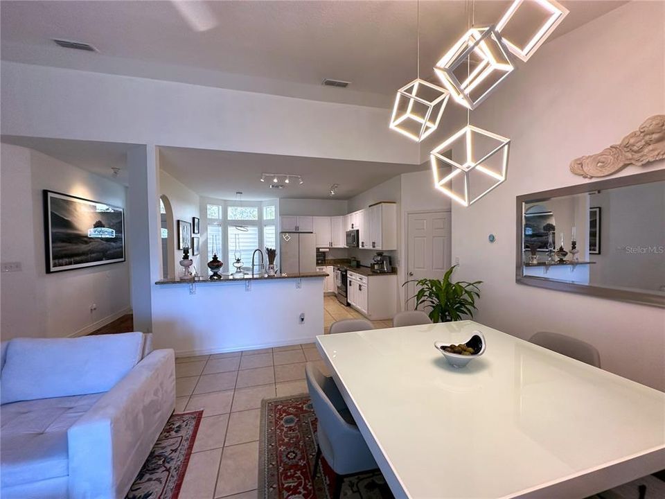 Active With Contract: $382,500 (4 beds, 2 baths, 1581 Square Feet)