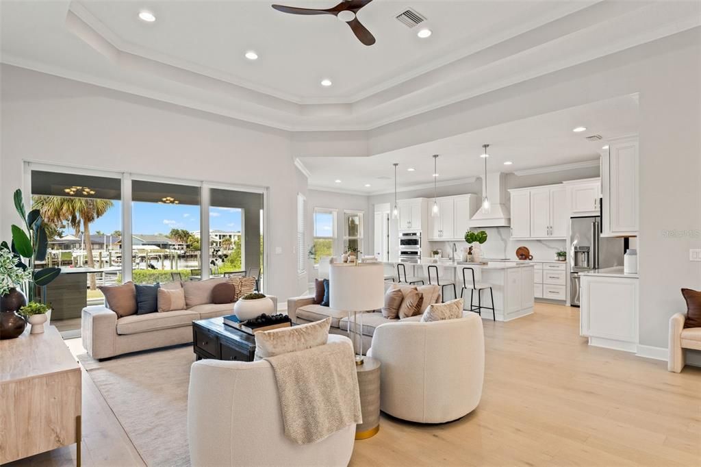 En Venta: $2,395,000 (4 camas, 4 baños, 3543 Pies cuadrados)