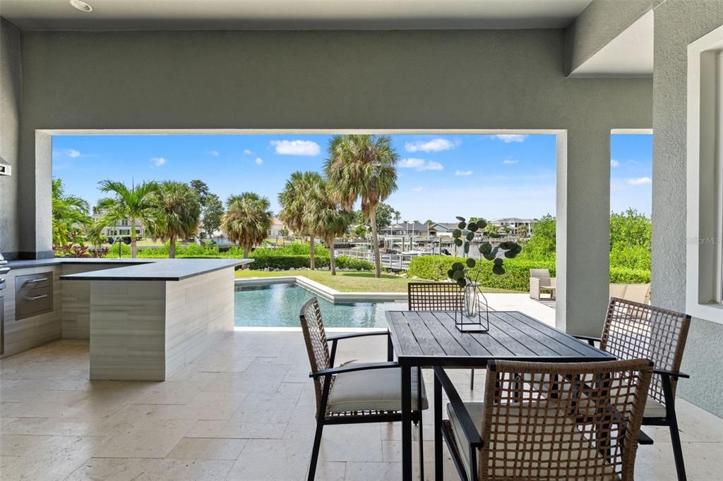 En Venta: $2,395,000 (4 camas, 4 baños, 3543 Pies cuadrados)