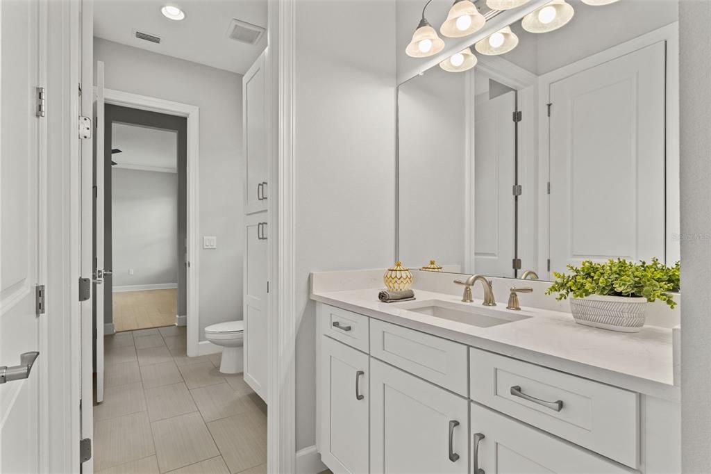 En Venta: $2,395,000 (4 camas, 4 baños, 3543 Pies cuadrados)