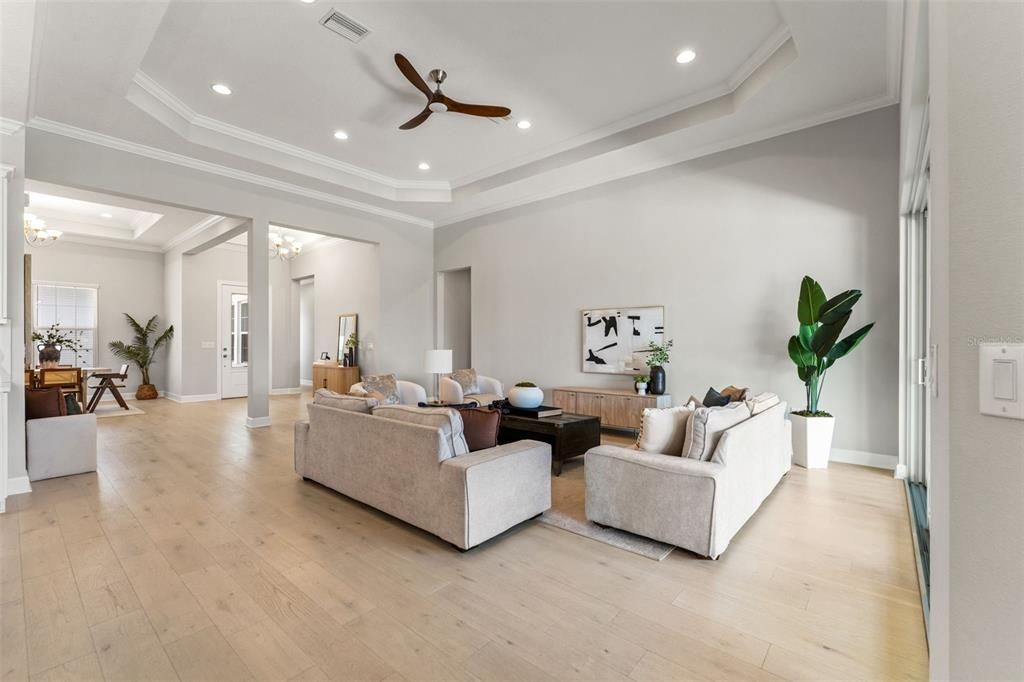 En Venta: $2,395,000 (4 camas, 4 baños, 3543 Pies cuadrados)