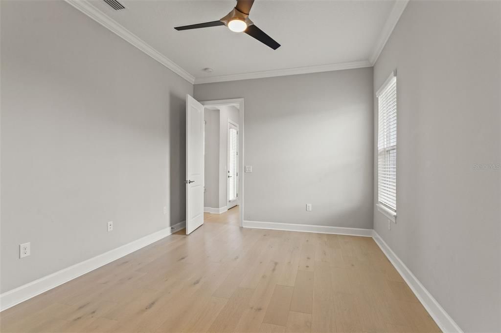 En Venta: $2,395,000 (4 camas, 4 baños, 3543 Pies cuadrados)