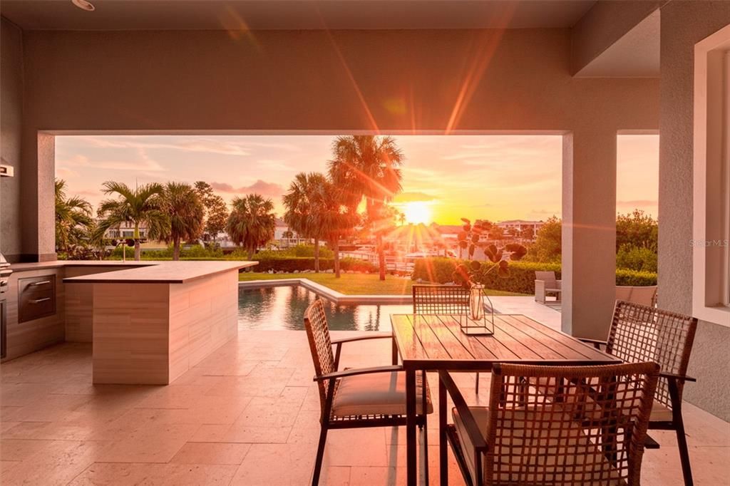 En Venta: $2,395,000 (4 camas, 4 baños, 3543 Pies cuadrados)