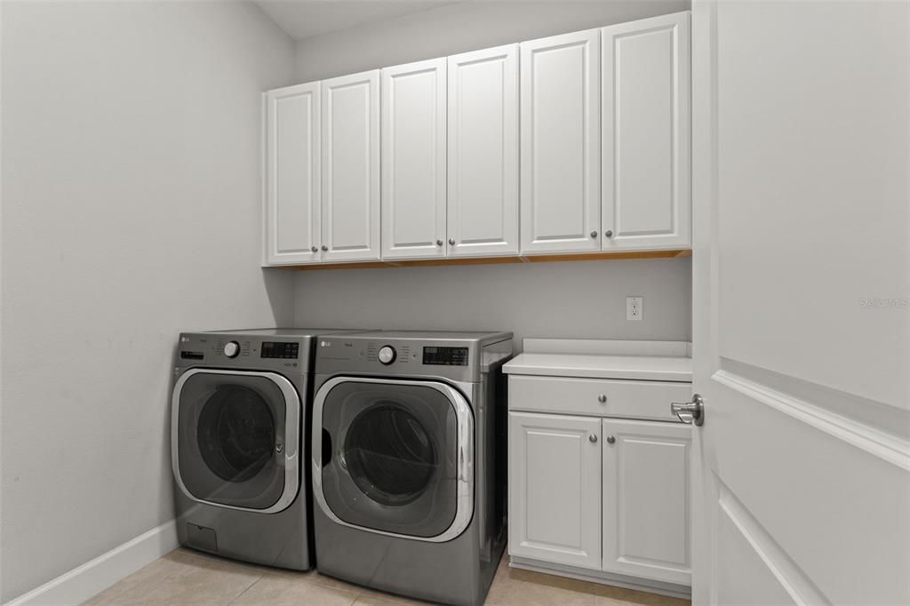 En Venta: $2,395,000 (4 camas, 4 baños, 3543 Pies cuadrados)