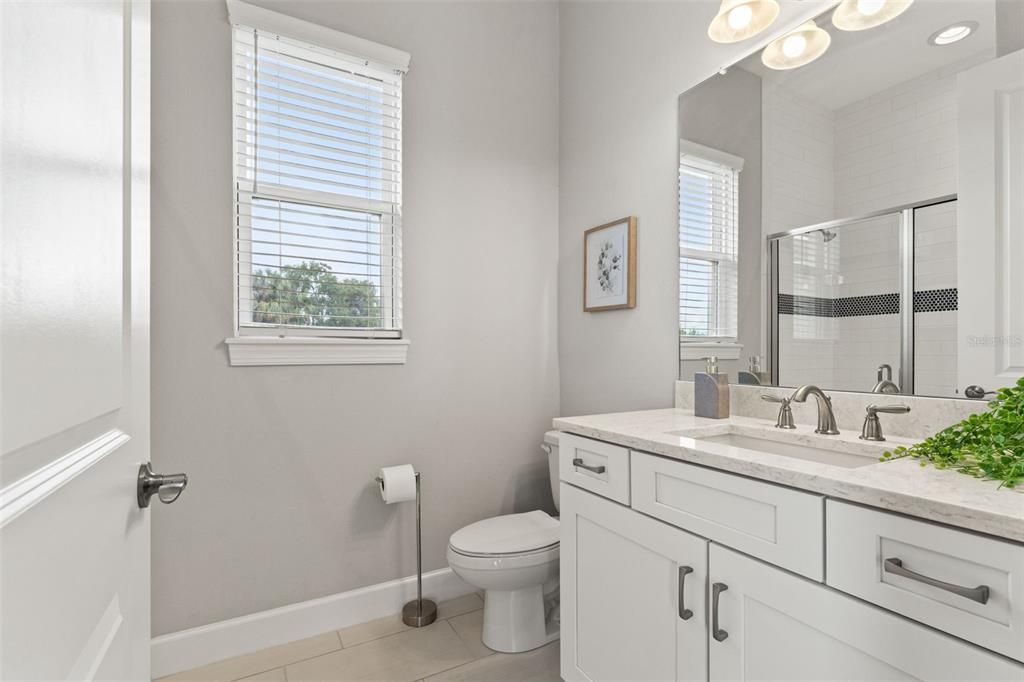 En Venta: $2,395,000 (4 camas, 4 baños, 3543 Pies cuadrados)