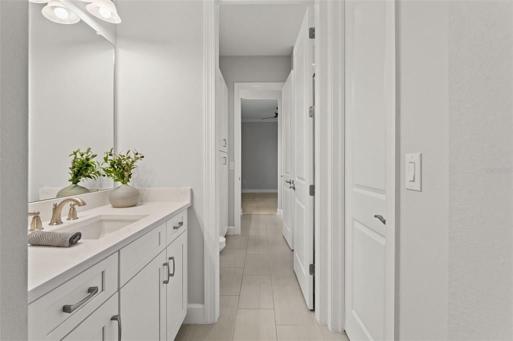 En Venta: $2,395,000 (4 camas, 4 baños, 3543 Pies cuadrados)