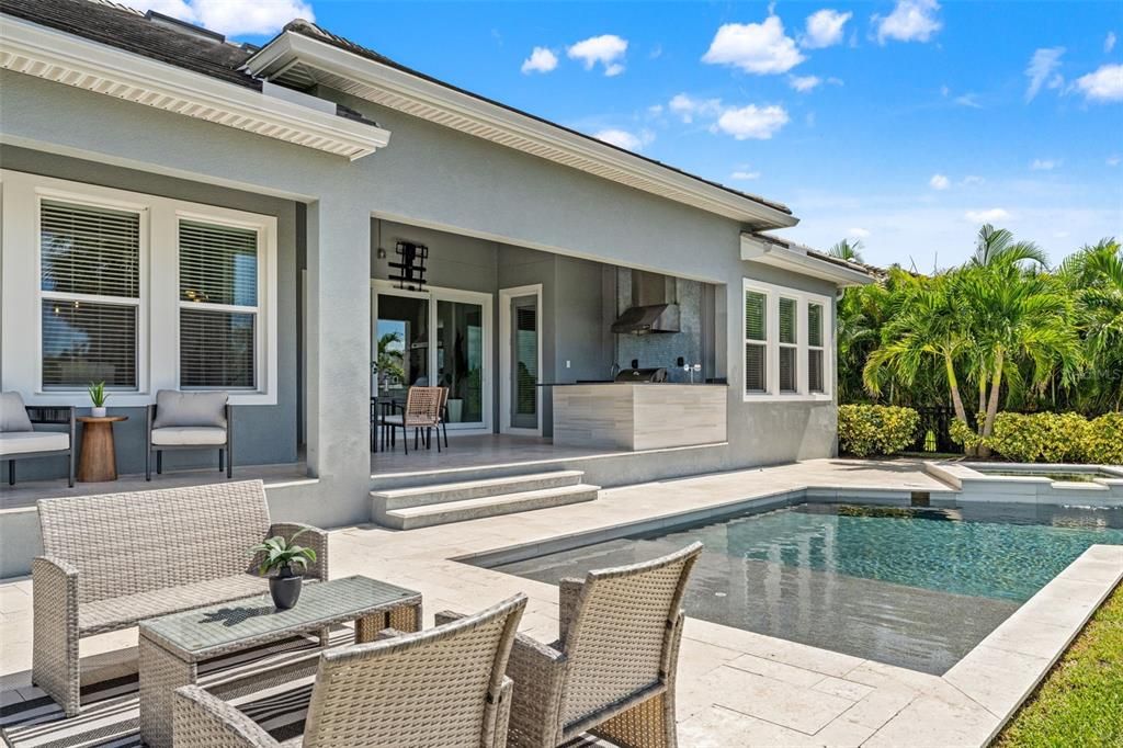 En Venta: $2,395,000 (4 camas, 4 baños, 3543 Pies cuadrados)