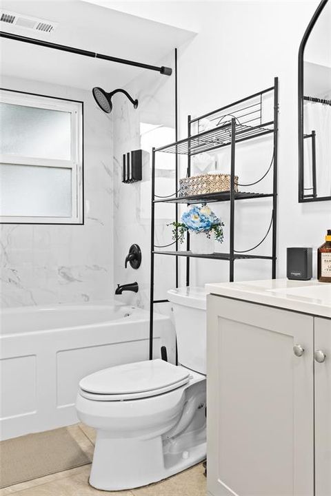 出租: $3,300 (2 贝兹, 2 浴室, 1505 平方英尺)