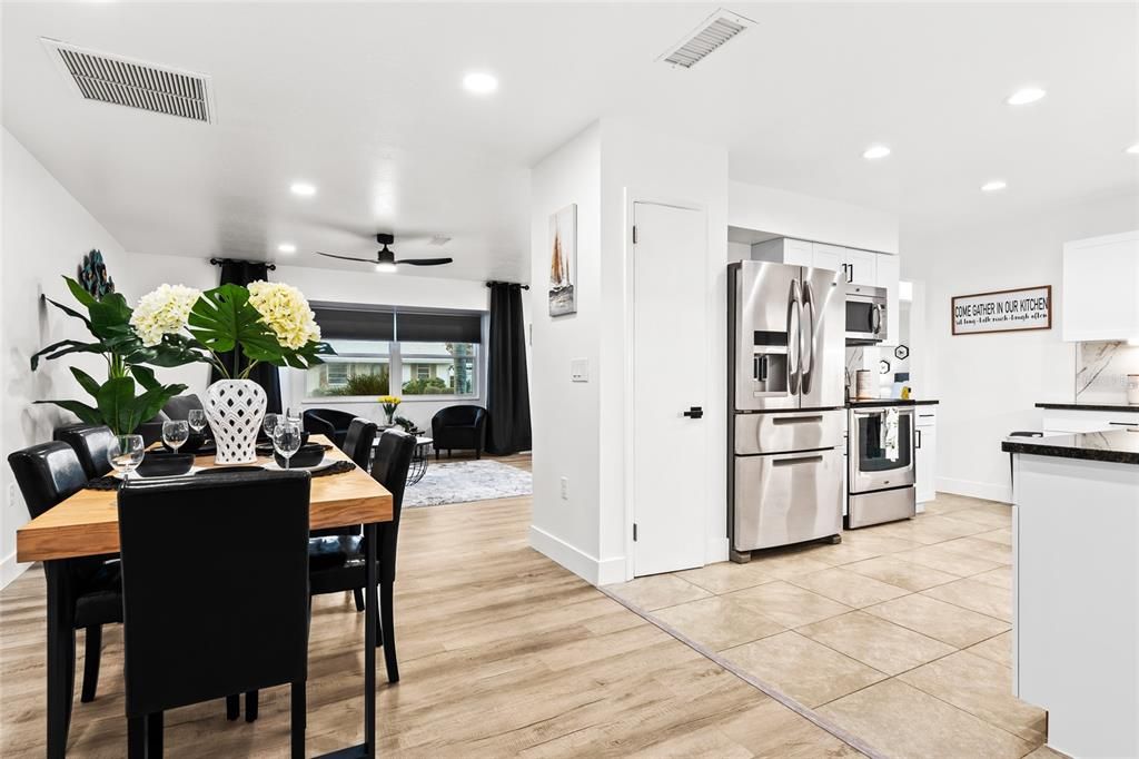 出租: $3,300 (2 贝兹, 2 浴室, 1505 平方英尺)