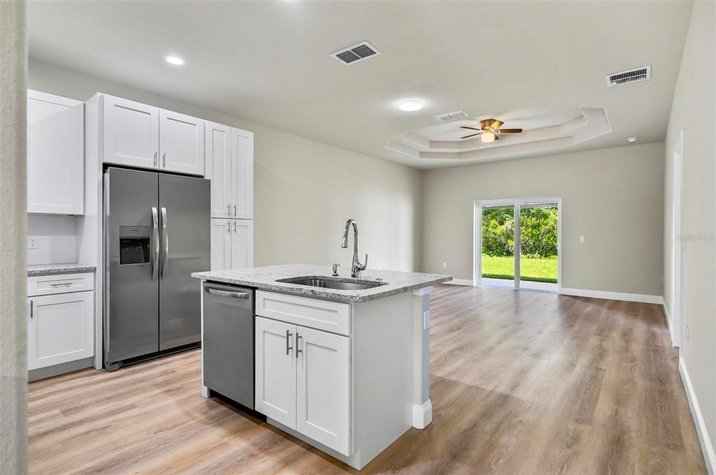 出租: $1,800 (3 贝兹, 2 浴室, 1189 平方英尺)