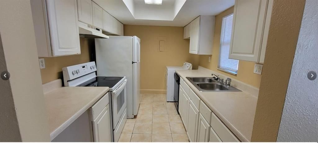 В аренду: $1,250 (1 спален, 1 ванн, 642 Квадратных фут)