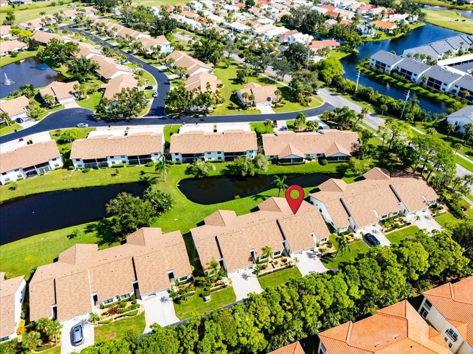 На продажу: $224,900 (2 спален, 2 ванн, 1314 Квадратных фут)