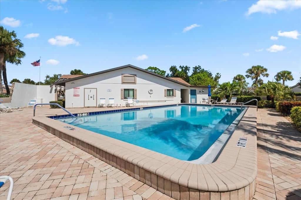 На продажу: $224,900 (2 спален, 2 ванн, 1314 Квадратных фут)