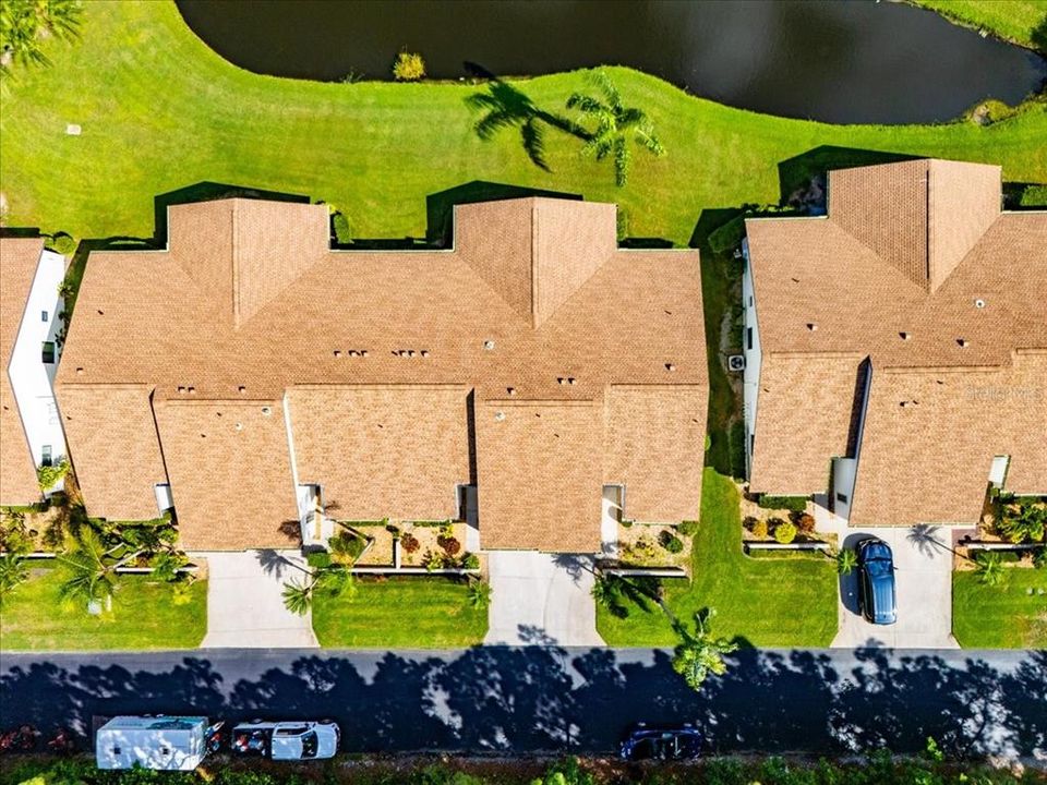 На продажу: $224,900 (2 спален, 2 ванн, 1314 Квадратных фут)