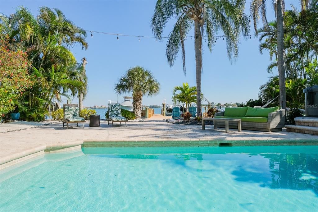 For Sale: $1,500,000 (4 beds, 4 baths, 2780 Square Feet)