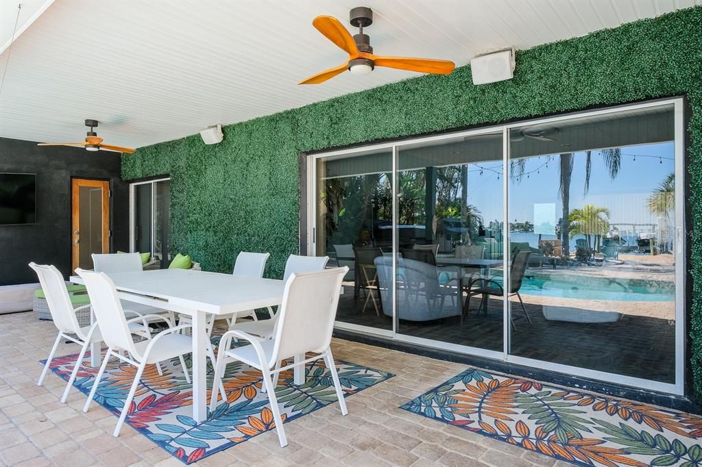 For Sale: $1,500,000 (4 beds, 4 baths, 2780 Square Feet)