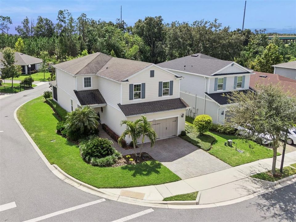 For Sale: $670,000 (4 beds, 2 baths, 2473 Square Feet)