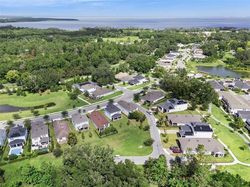 For Sale: $670,000 (4 beds, 2 baths, 2473 Square Feet)