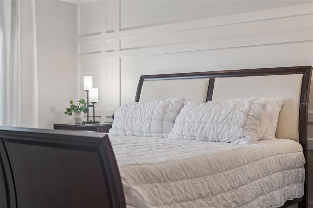 For Sale: $670,000 (4 beds, 2 baths, 2473 Square Feet)