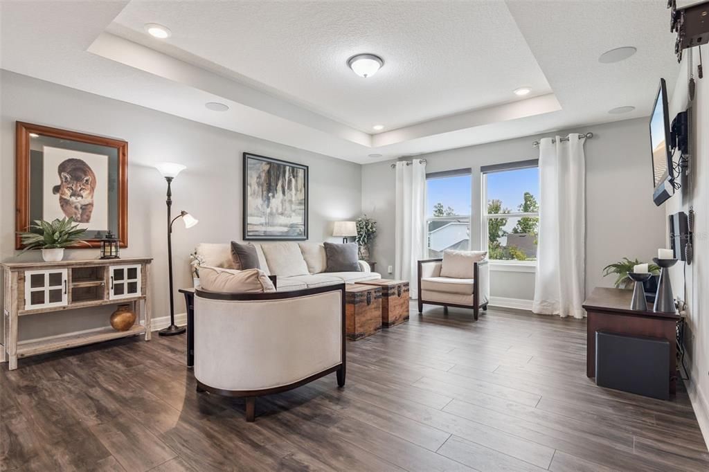 For Sale: $670,000 (4 beds, 2 baths, 2473 Square Feet)