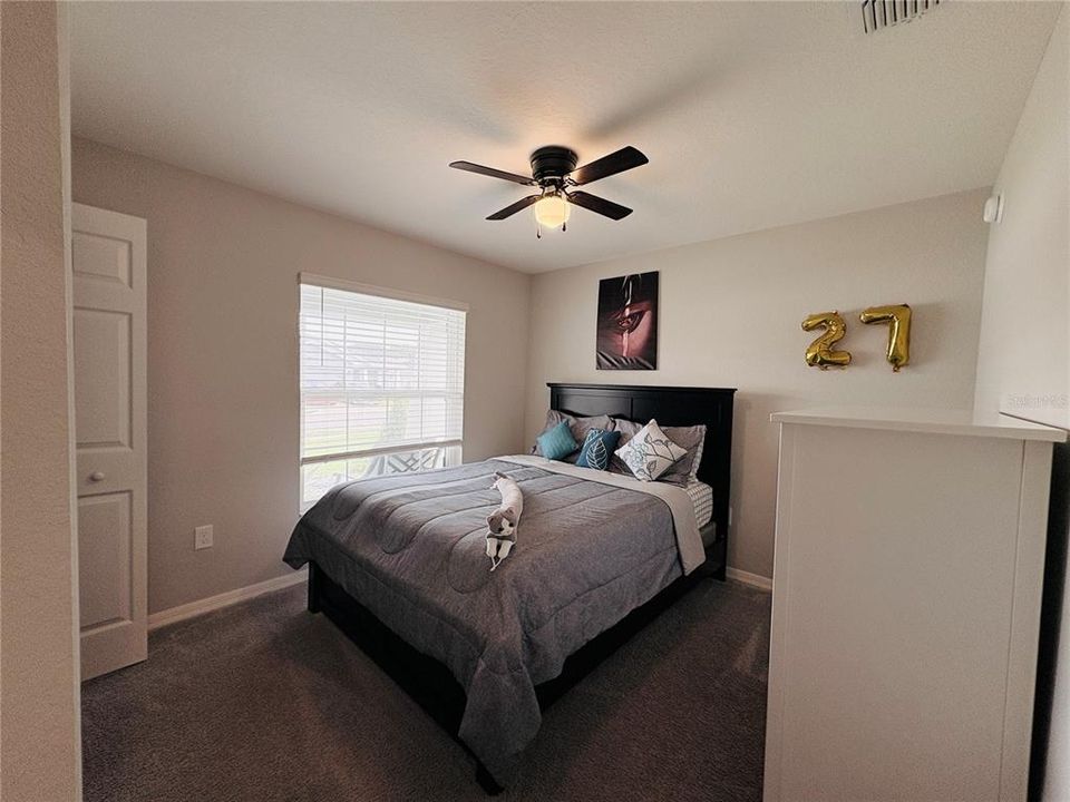 En Renta: $2,200 (4 camas, 2 baños, 1698 Pies cuadrados)