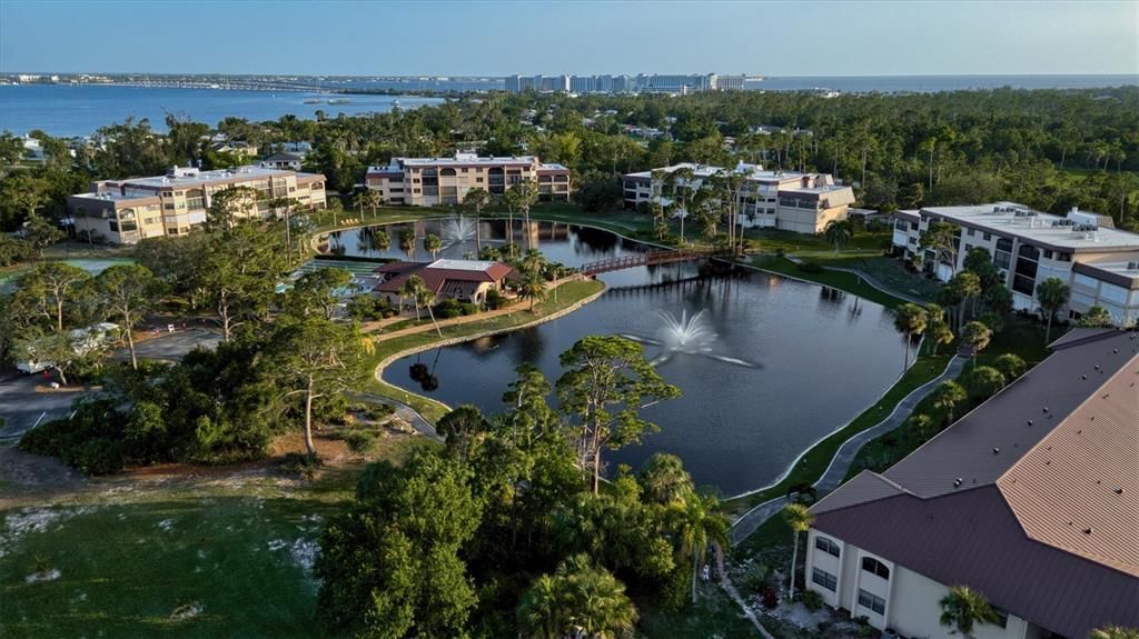 На продажу: $162,222 (2 спален, 2 ванн, 1447 Квадратных фут)