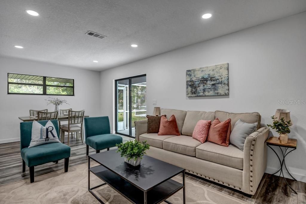 待售: $459,900 (3 贝兹, 2 浴室, 1344 平方英尺)