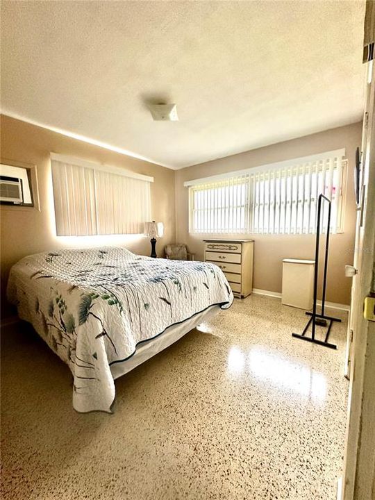 For Sale: $239,900 (3 beds, 2 baths, 1625 Square Feet)