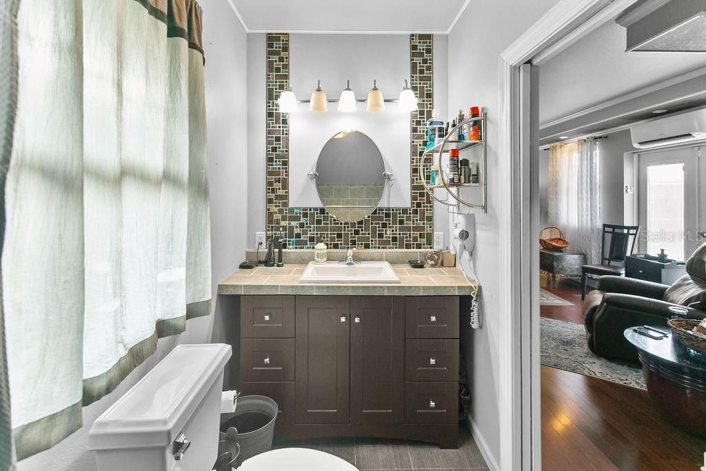 For Sale: $354,900 (3 beds, 3 baths, 2052 Square Feet)