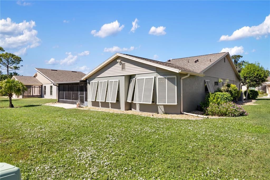 На продажу: $275,000 (2 спален, 2 ванн, 1732 Квадратных фут)