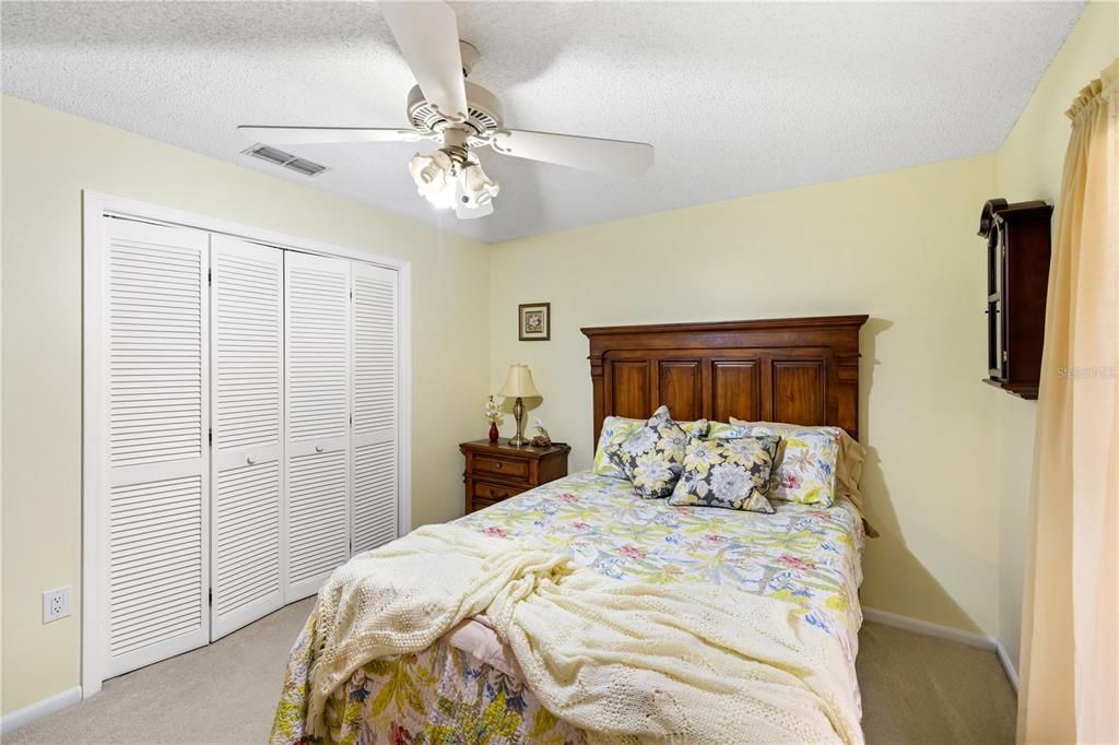 На продажу: $275,000 (2 спален, 2 ванн, 1732 Квадратных фут)