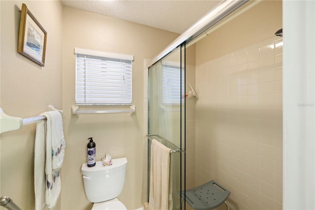 На продажу: $275,000 (2 спален, 2 ванн, 1732 Квадратных фут)