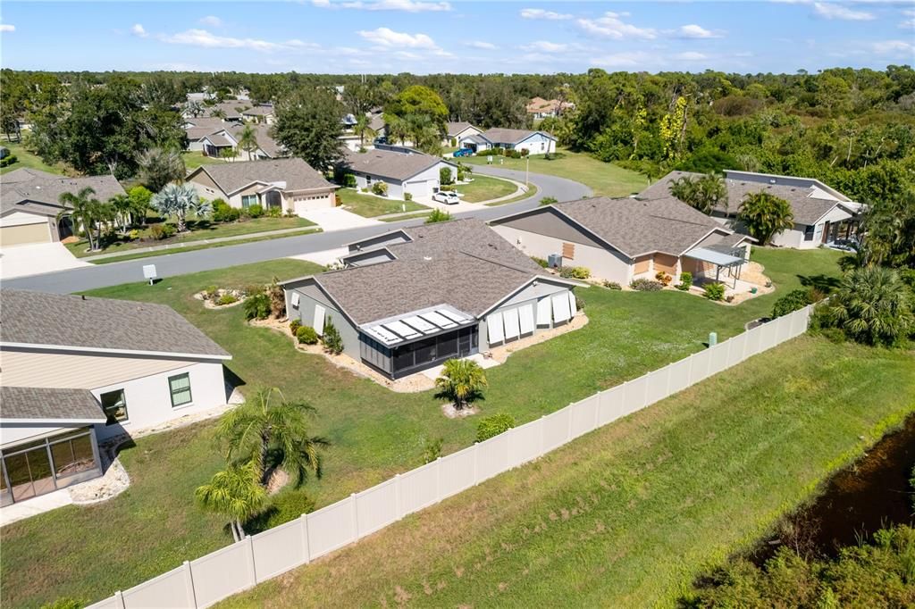 На продажу: $275,000 (2 спален, 2 ванн, 1732 Квадратных фут)