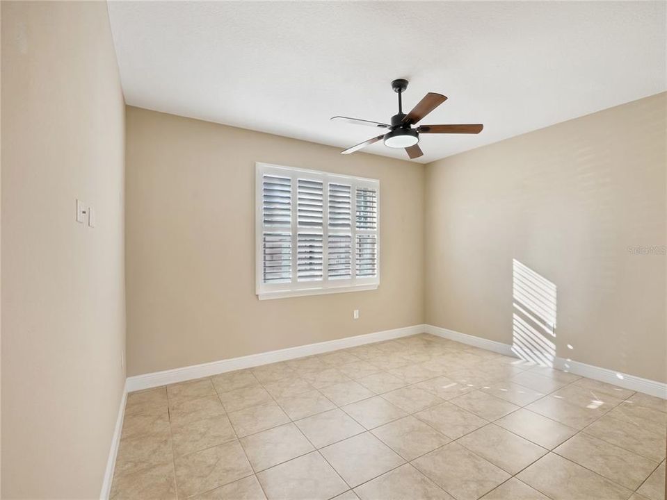 待售: $478,000 (3 贝兹, 2 浴室, 2659 平方英尺)