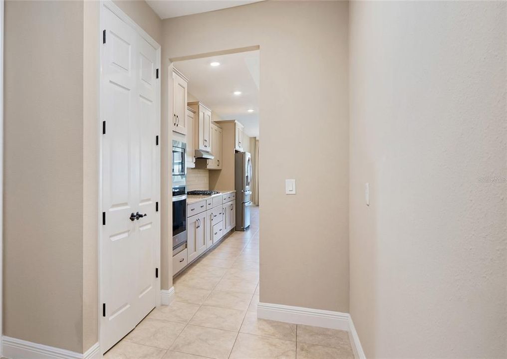 待售: $478,000 (3 贝兹, 2 浴室, 2659 平方英尺)