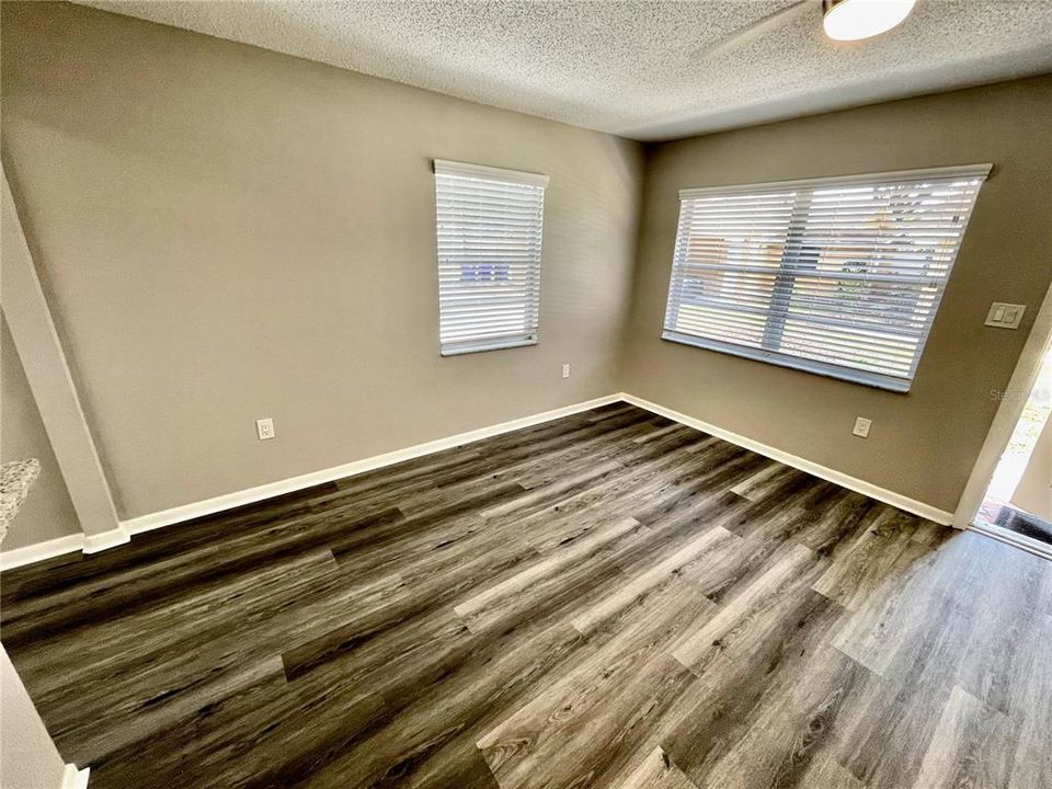 En Renta: $1,415 (2 camas, 1 baños, 713 Pies cuadrados)