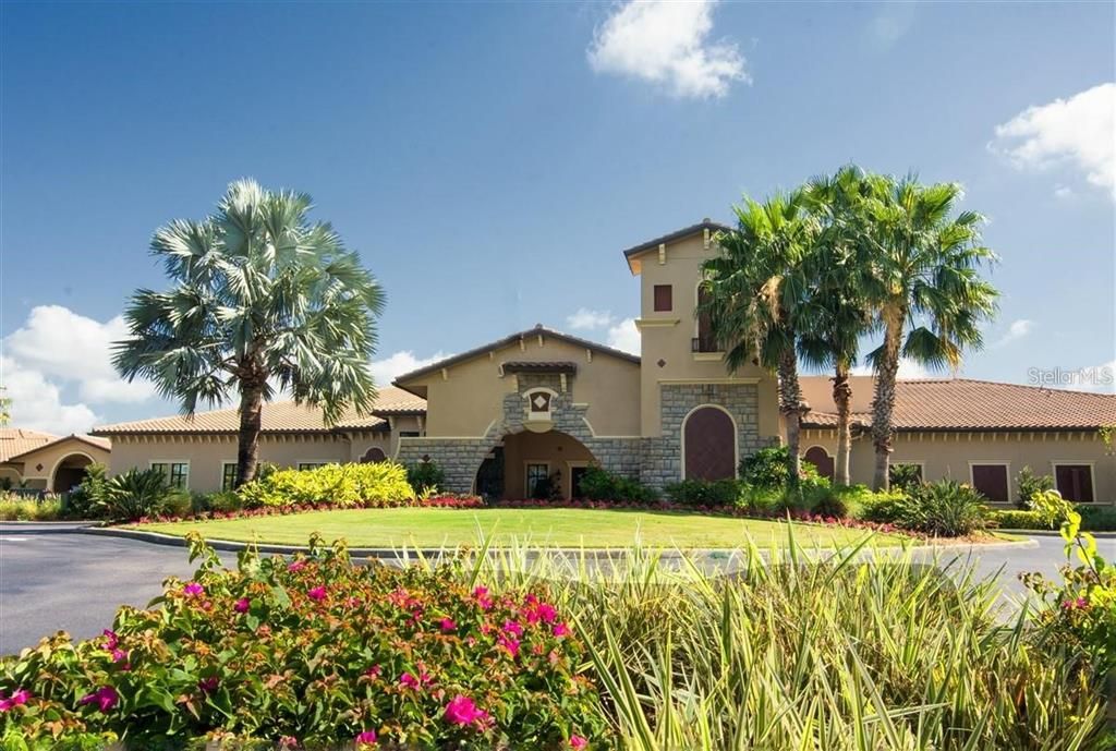 For Rent: $2,500 (2 beds, 2 baths, 1561 Square Feet)