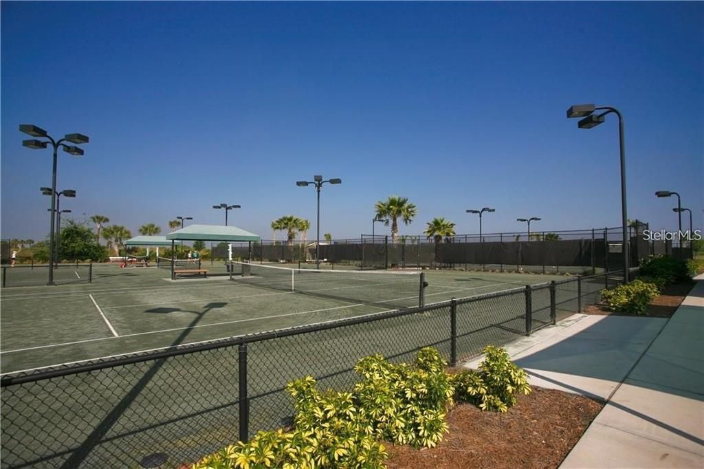 For Rent: $2,500 (2 beds, 2 baths, 1561 Square Feet)