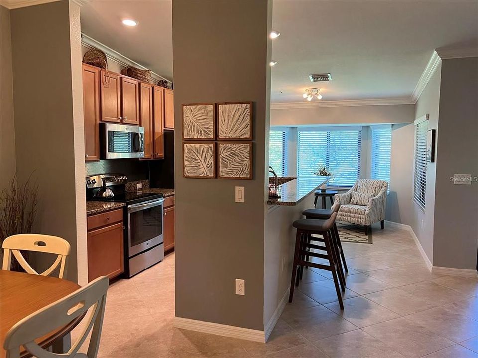 For Rent: $2,500 (2 beds, 2 baths, 1561 Square Feet)