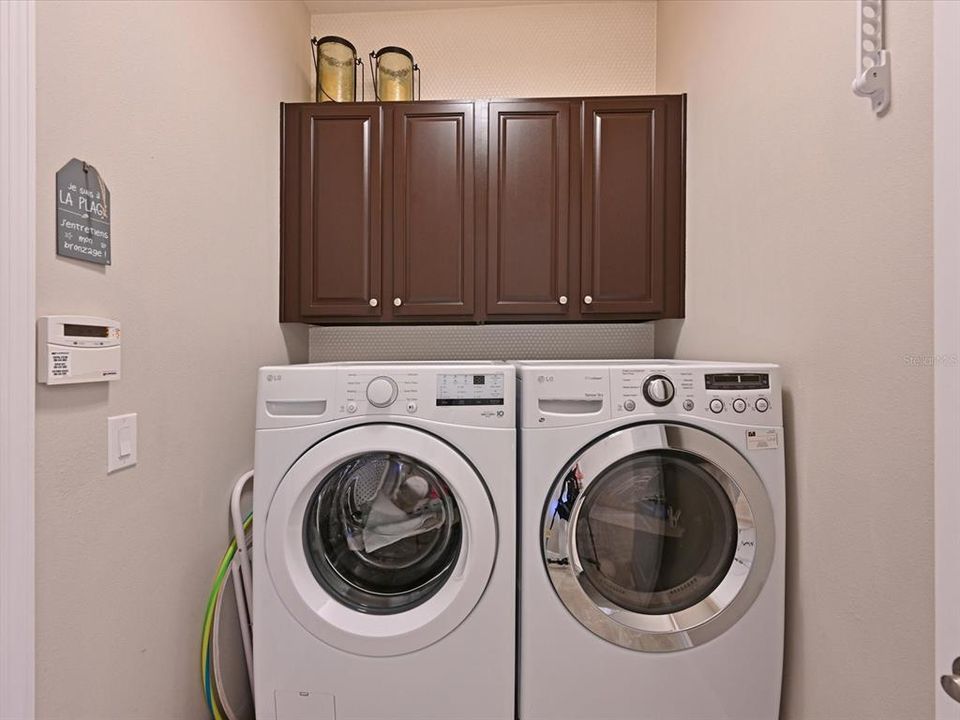 На продажу: $935,000 (4 спален, 2 ванн, 2045 Квадратных фут)