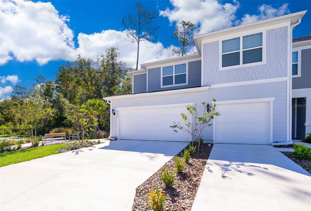 合同活跃: $2,300 (3 贝兹, 2 浴室, 1782 平方英尺)