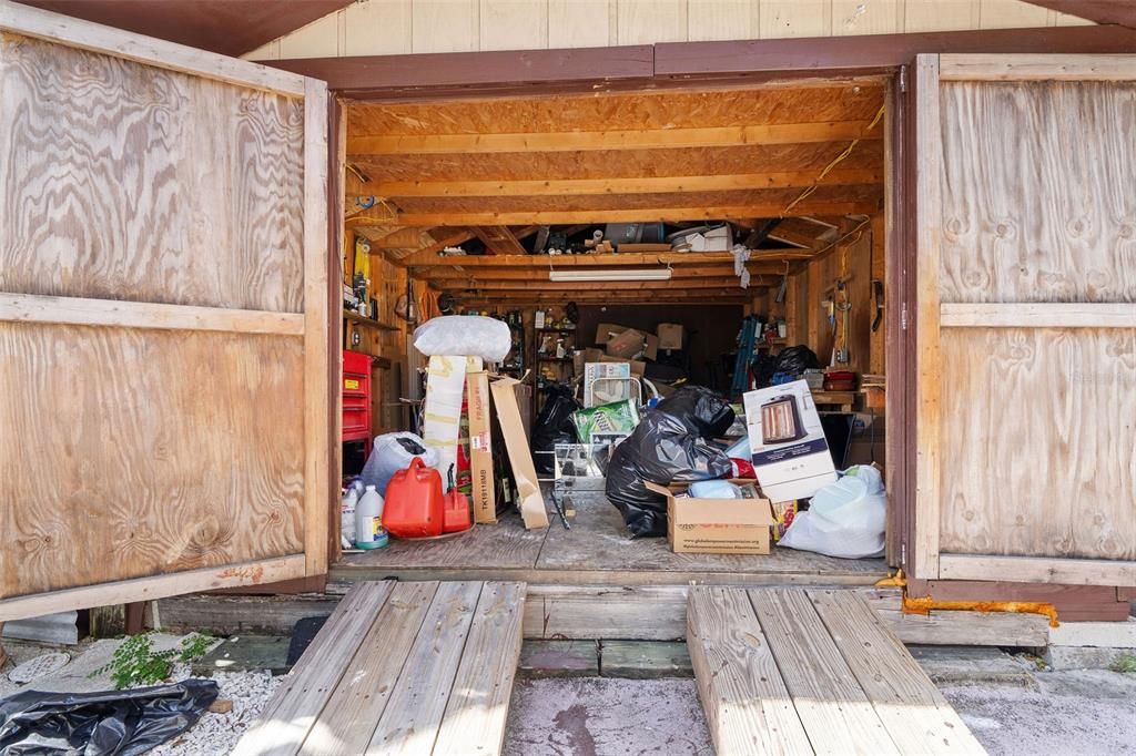 На продажу: $325,000 (2 спален, 1 ванн, 1208 Квадратных фут)