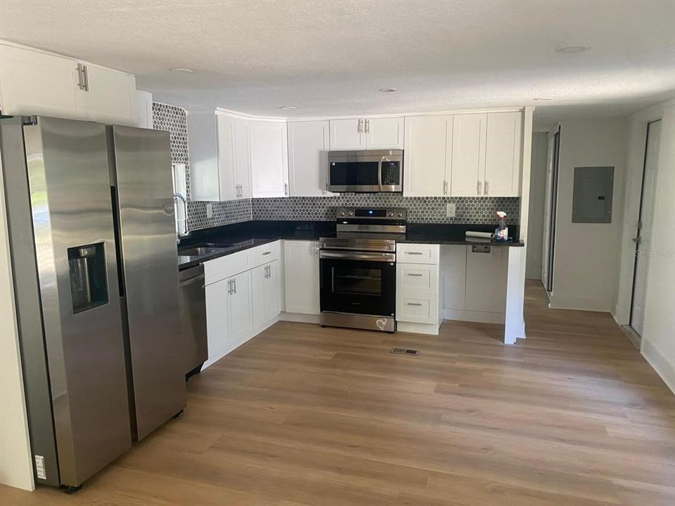 En Venta: $182,900 (2 camas, 2 baños, 784 Pies cuadrados)