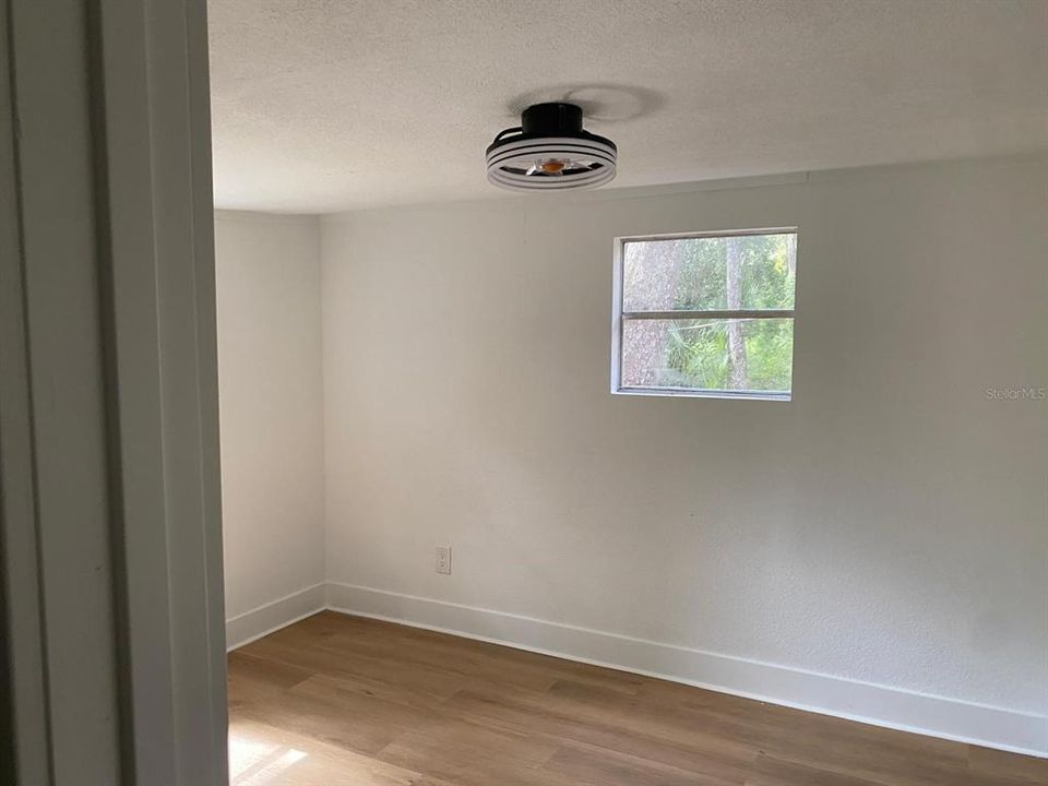 En Venta: $182,900 (2 camas, 2 baños, 784 Pies cuadrados)