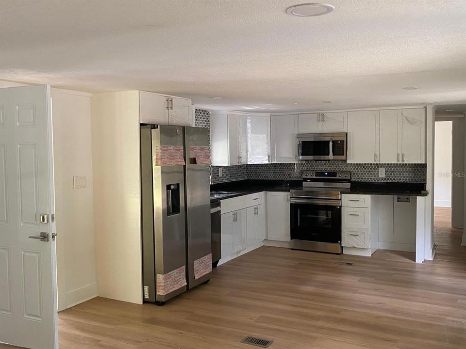 En Venta: $182,900 (2 camas, 2 baños, 784 Pies cuadrados)