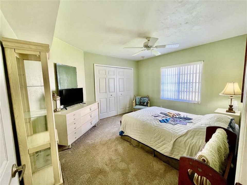 На продажу: $180,000 (3 спален, 2 ванн, 1360 Квадратных фут)