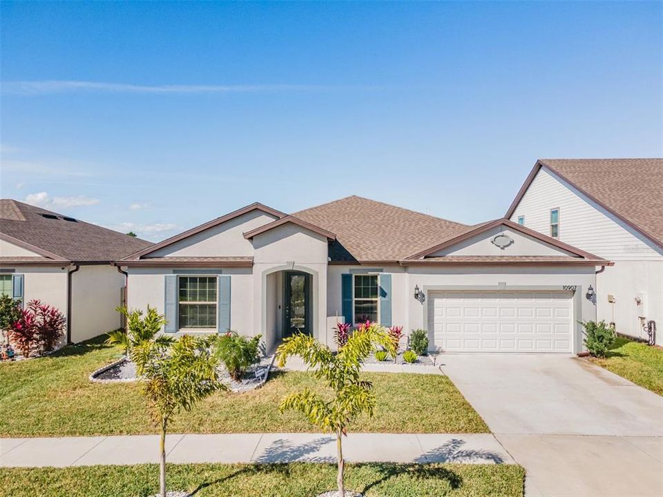 For Sale: $549,999 (3 beds, 2 baths, 2687 Square Feet)