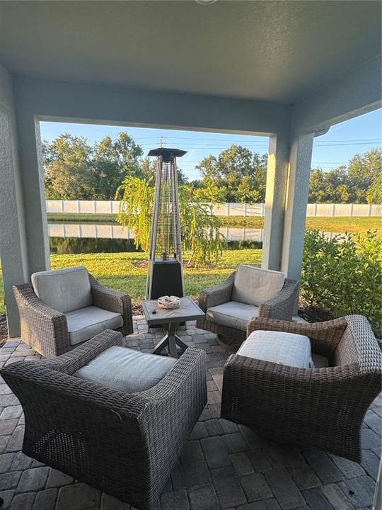 For Rent: $2,950 (3 beds, 2 baths, 1753 Square Feet)