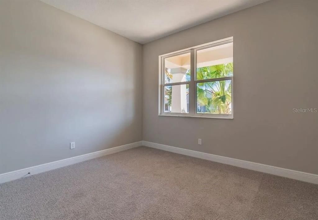 For Rent: $2,950 (3 beds, 2 baths, 1753 Square Feet)