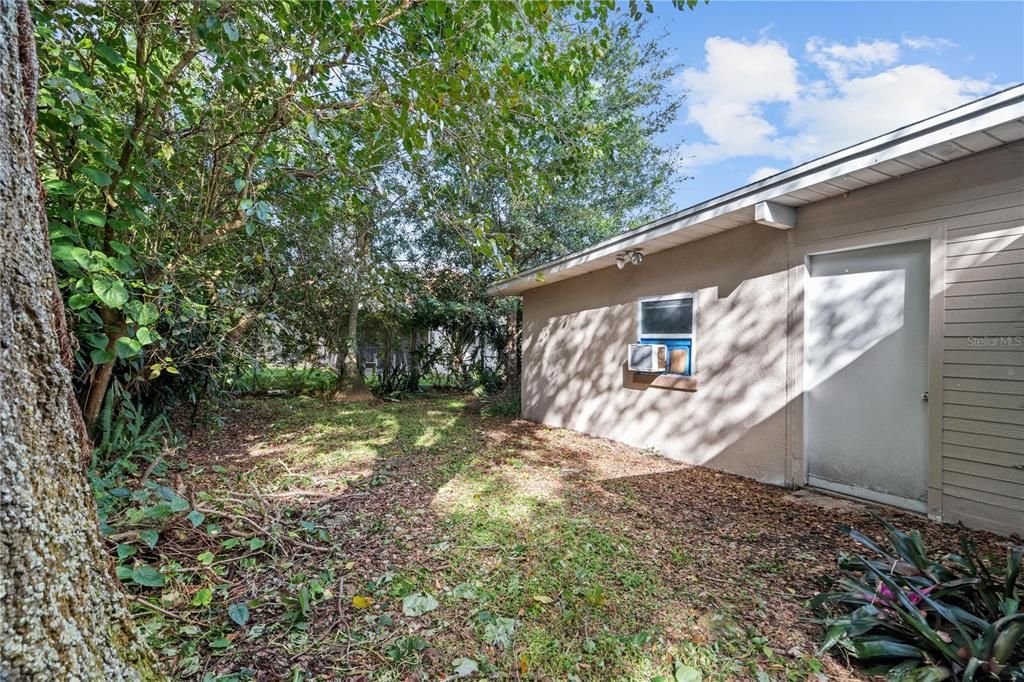 For Sale: $379,900 (3 beds, 2 baths, 1729 Square Feet)